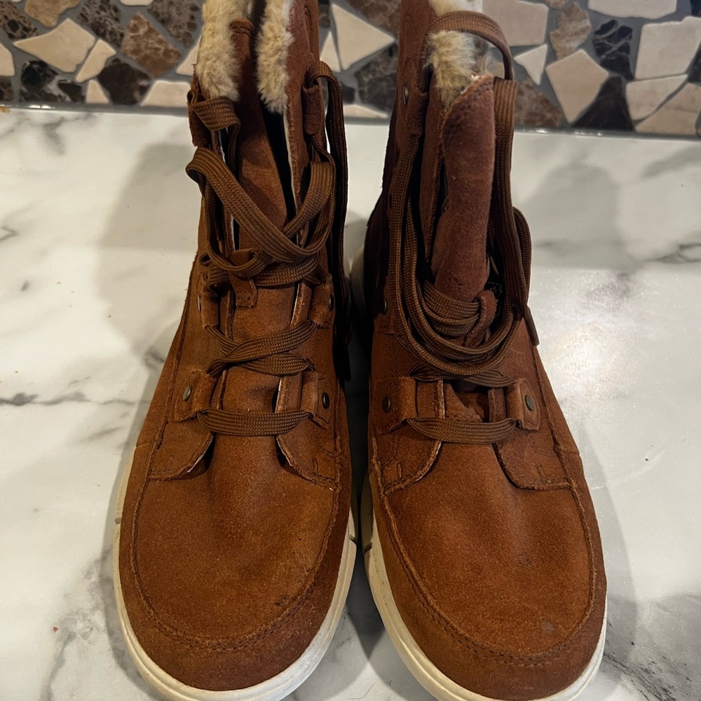 Sorel Brown Suede Lace-Up Shearling Ankle Boots